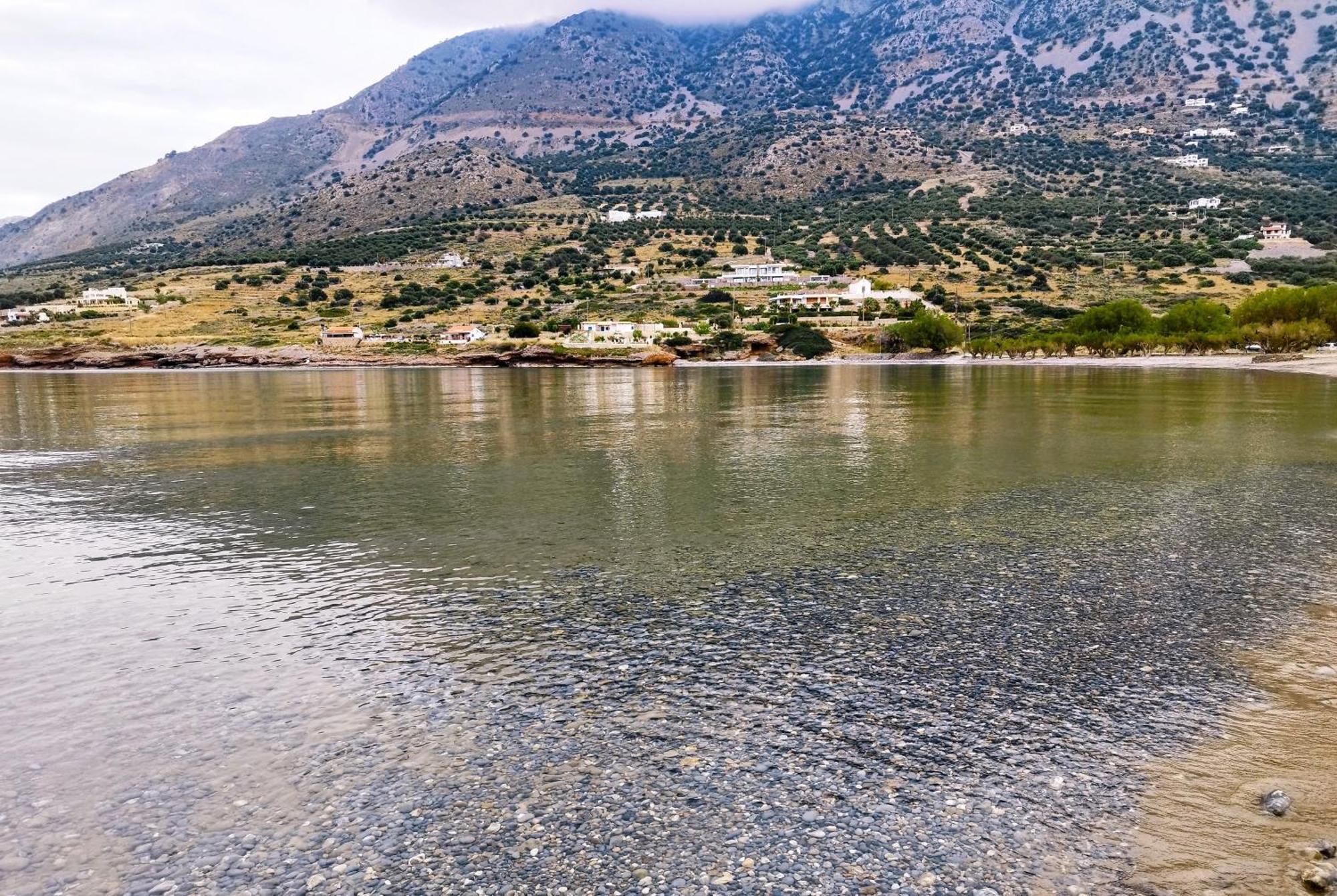 Tholos Alexandra'S Beachfront House Kavoúsion Екстериор снимка