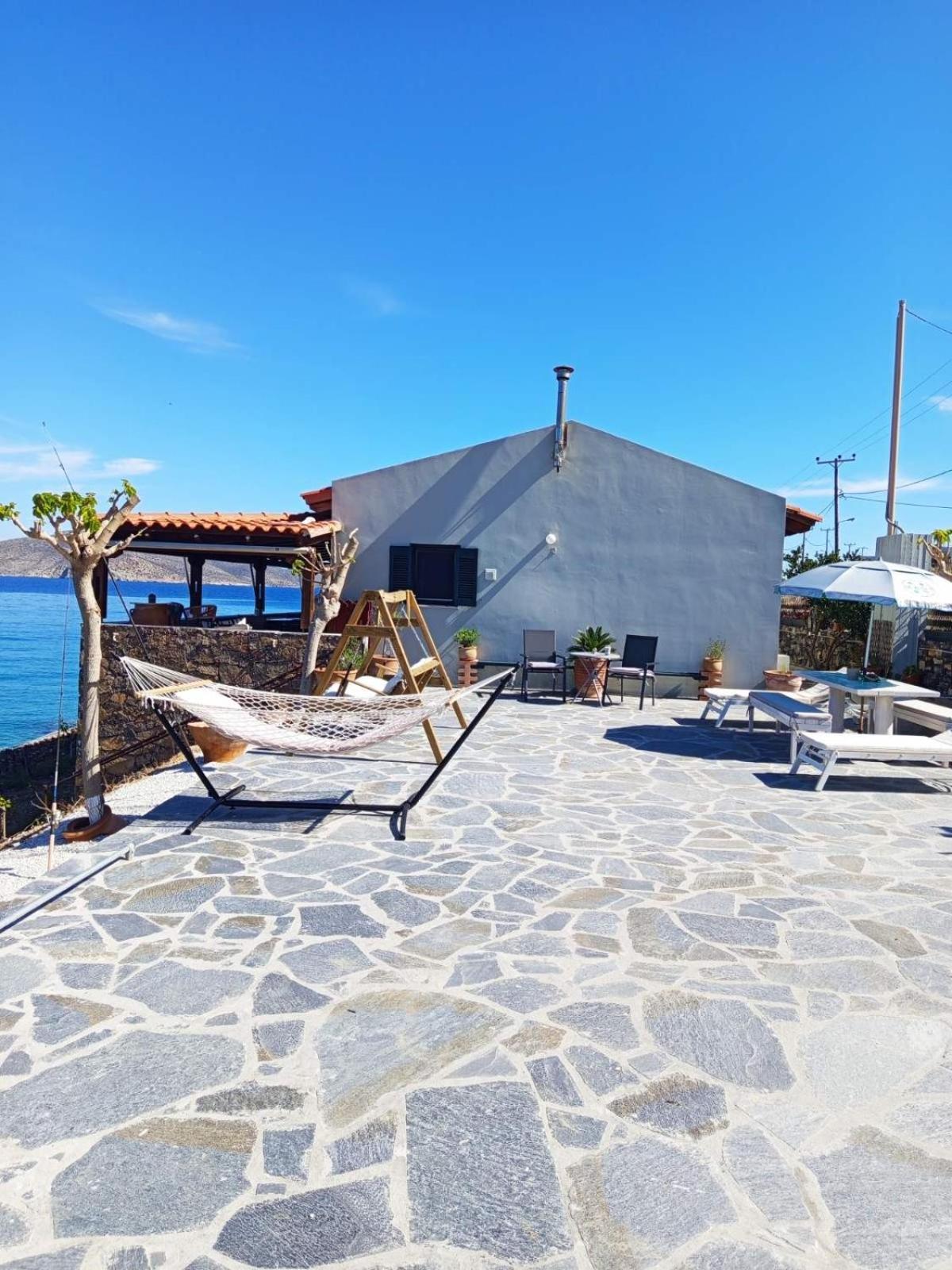 Tholos Alexandra'S Beachfront House Kavoúsion Стая снимка