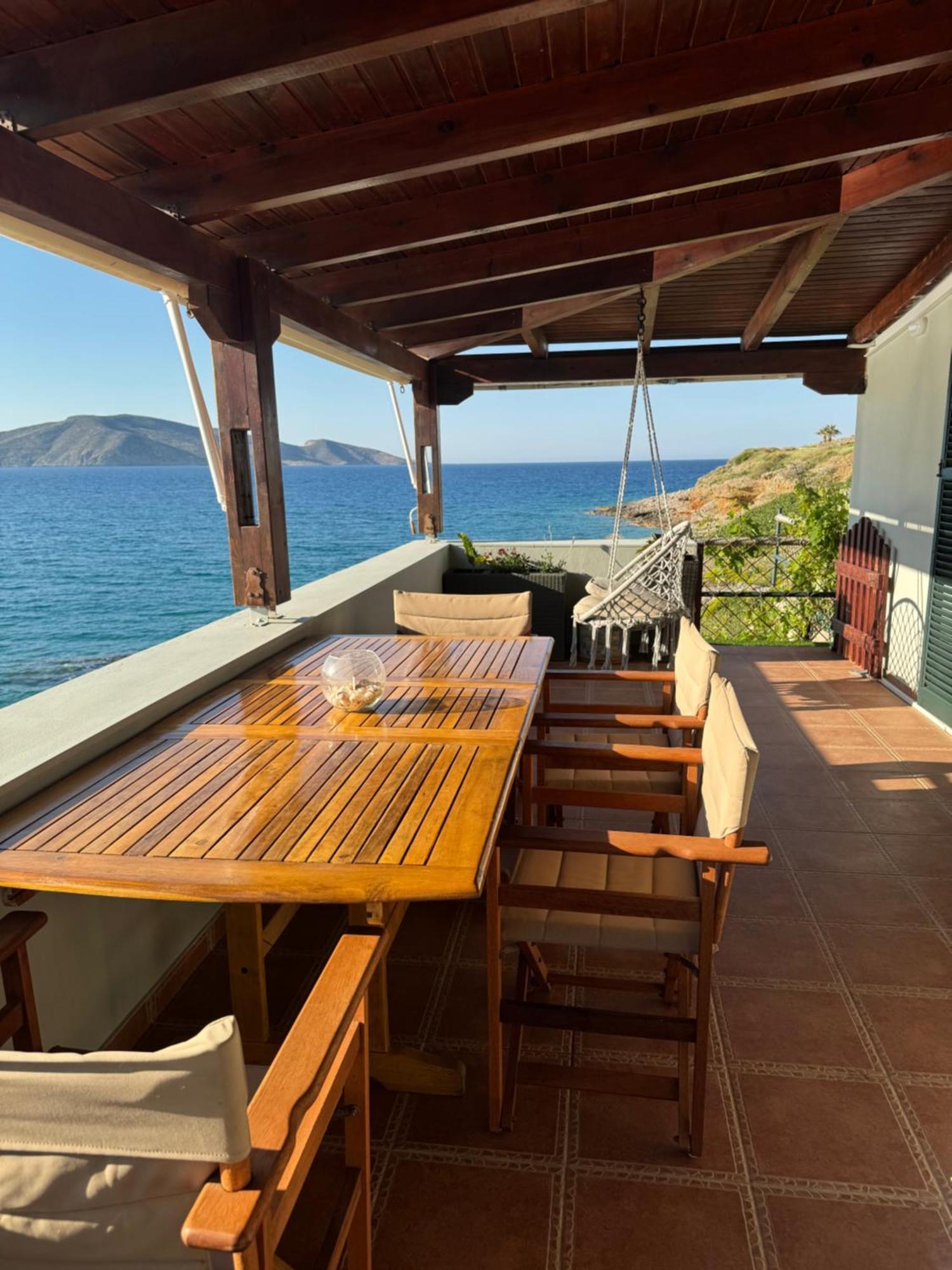 Tholos Alexandra'S Beachfront House Kavoúsion Екстериор снимка